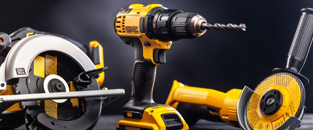 Акумуляторний чи мережевий інструмент: що обрати у 2026 році