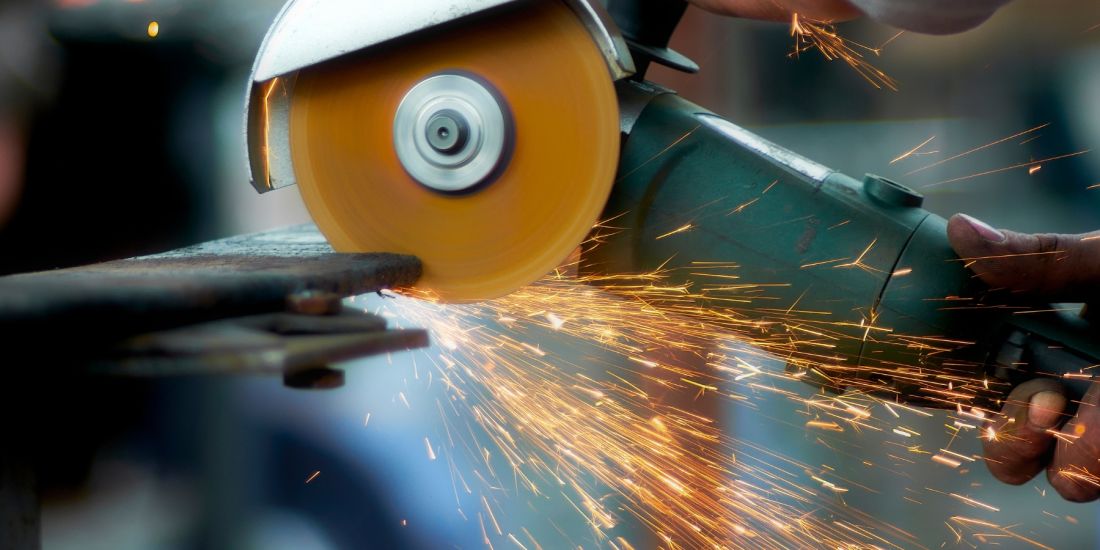 Як вибрати хорошу болгарку (кутову шліфувальну машину)