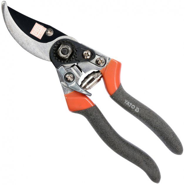 Сікатор до гілок професійний YATO, L=210 мм