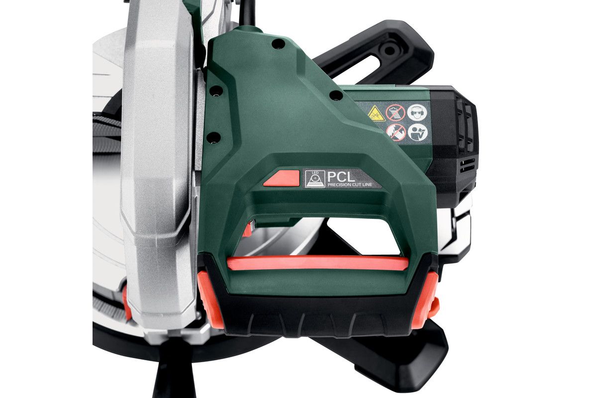 Пила торцовочная Metabo KS 216 M (610216000)