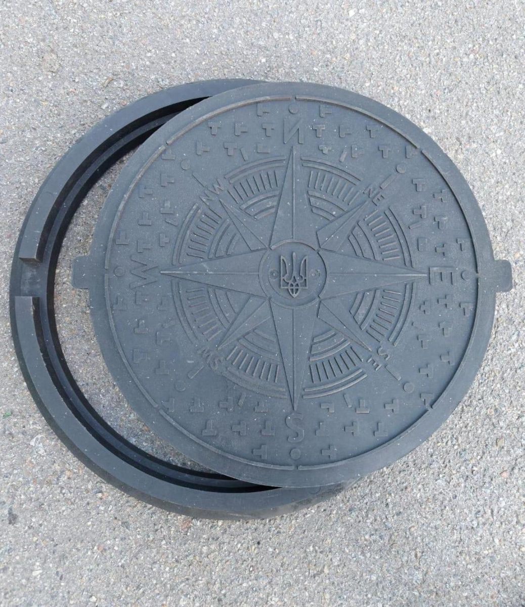 Люк садовий каналізаційний  полімерпіщаний "УКРАЇНА" чорний, 17 кг, d=735 мм (1,5т)