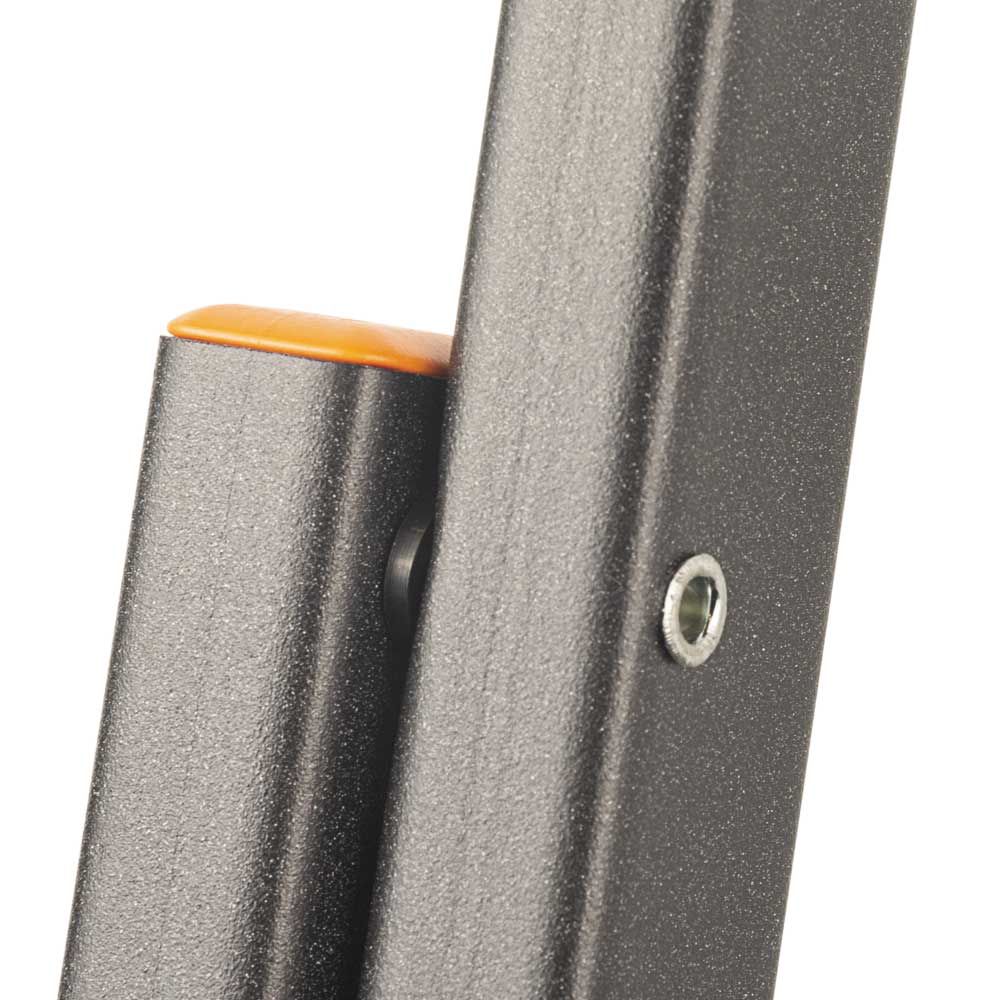 Стремянка стальная 8 ступенек GRAD