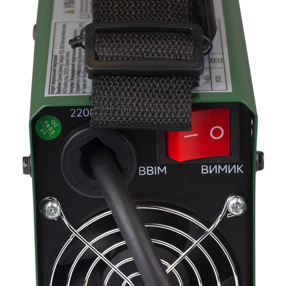 Аппарат сварочный инверторный ММА-140А электрод 4мм GRAD (5387915)