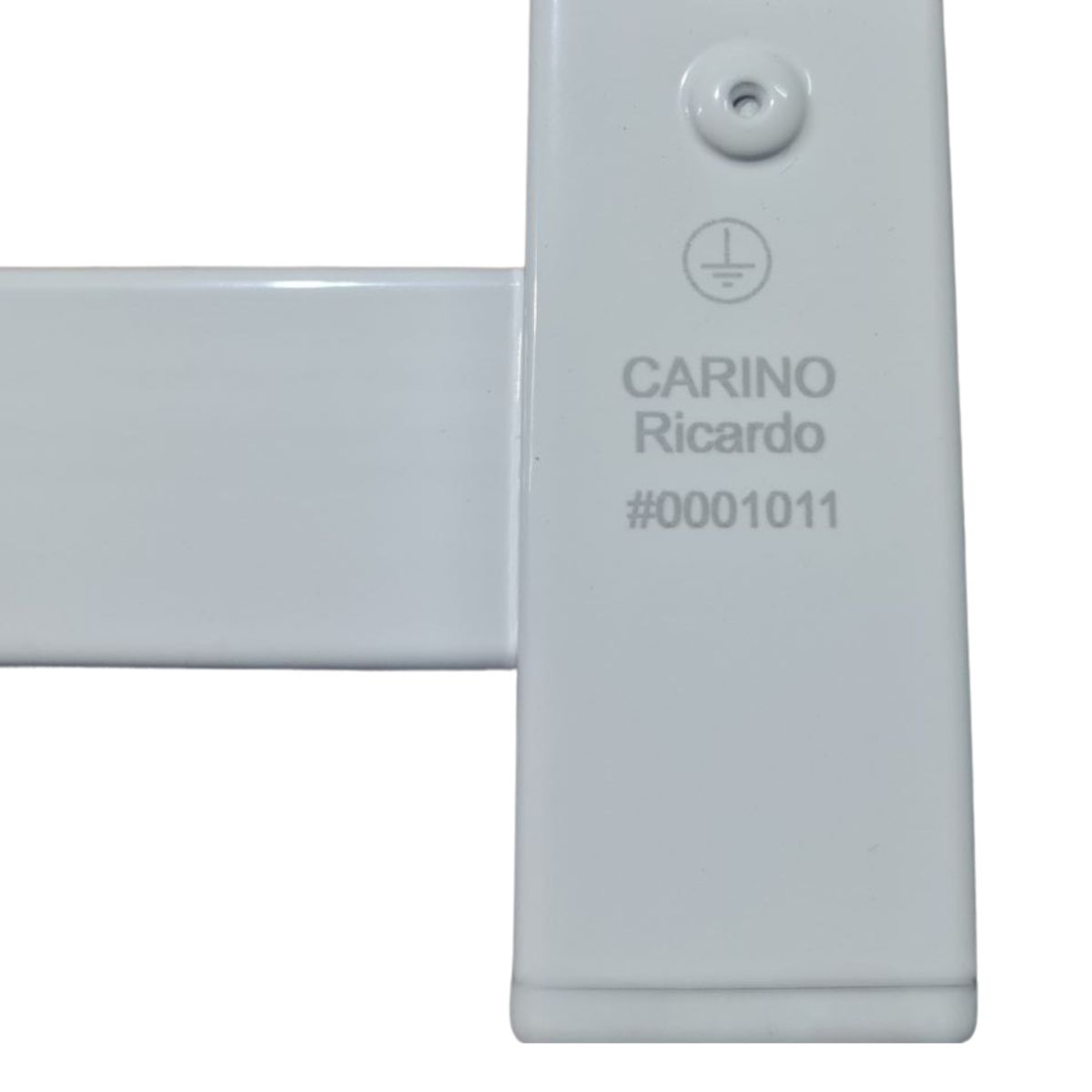 Полотенцесушитель электрический Carino RICARDO с кнопкой Белый глянец 590*490