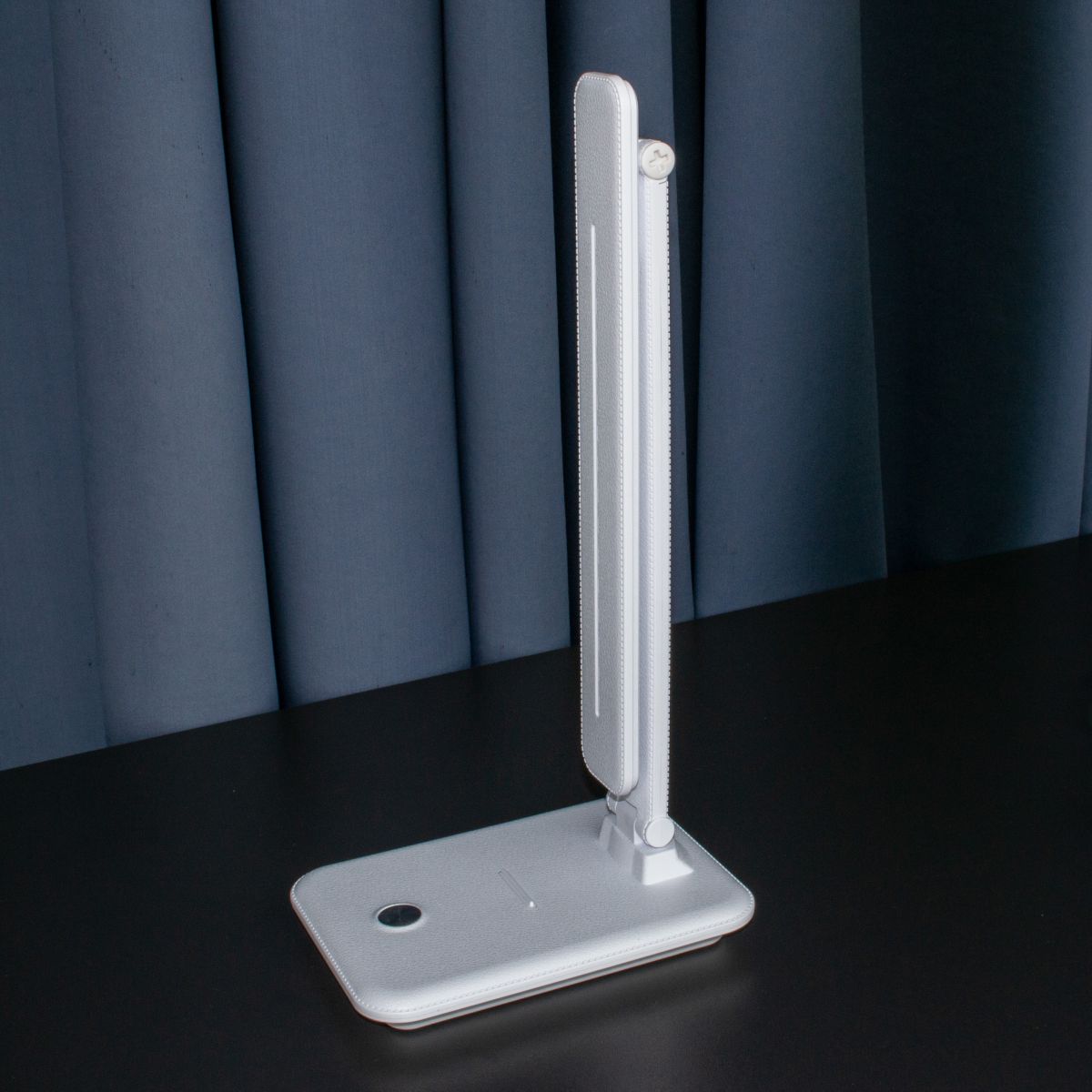 Настільна світлодіодна лампа Євросвітло Ridy-095 9,5Вт біла