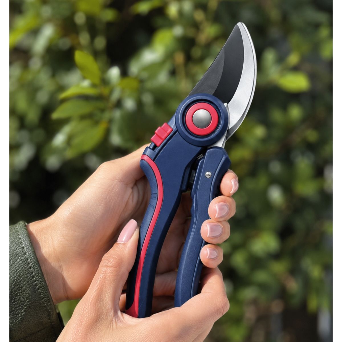 Секатор із регулюванням під долоню Vitals Professional PS-205-01H